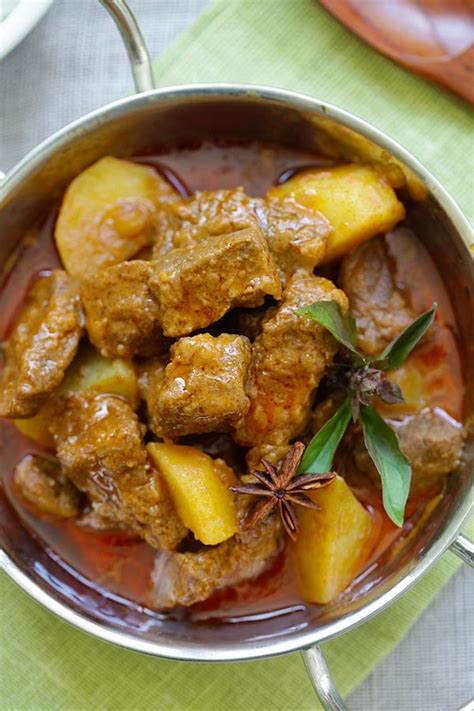 Beef Massaman Curry | Easy Delicious Recipes