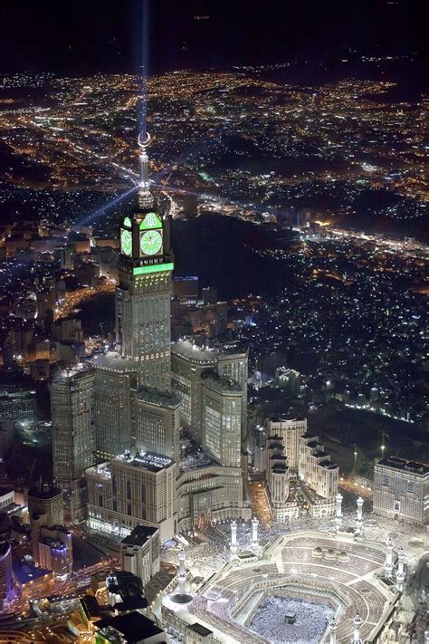 The Mecca Clock Tower - The Construction of the World's Largest Clock