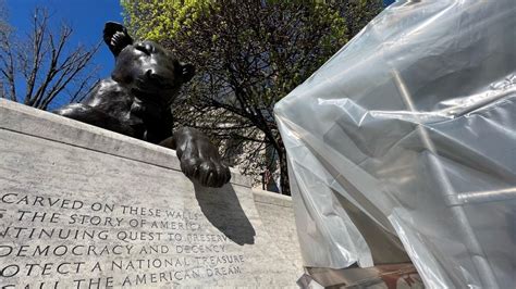 Fallen Officers Names Added to National Law Enforcement Memorial – NBC4 Washington