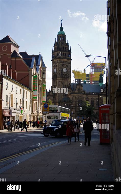 sheffield town hall Stock Photo - Alamy