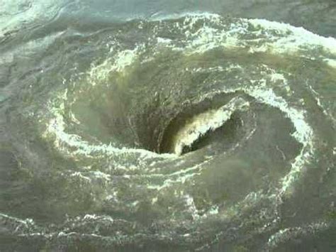 Whirlpool Formation. Oddly satisfying. : oddlysatisfying