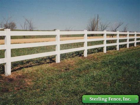 Wood Horse Fence | Wooden Equine Fencing | Minneapolis, MN Company