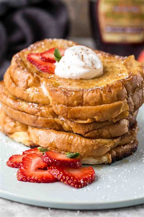 🏅 Receta de tostadas francesas rellenas de tarta de queso con fresas