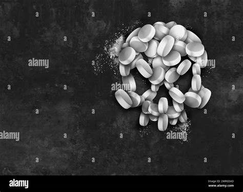 Opioids skull hi-res stock photography and images - Alamy