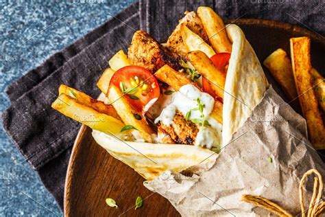 Gyros souvlaki wraps in pita bread | Pita bread, Gyros, Food photography