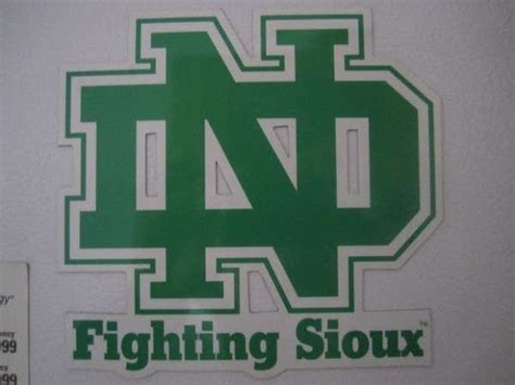 Solution to Fighting Sioux controversy drags on | MPR News