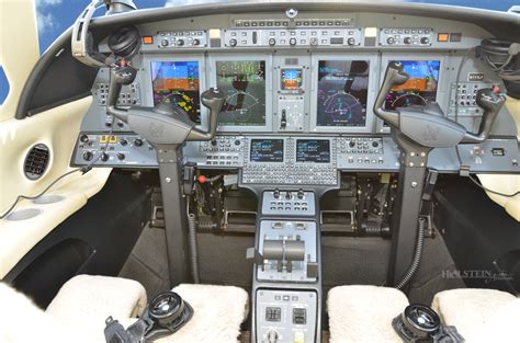 2014 Cessna Citation CJ4 – 525C-0152 – N111LP – Cockpit RGB | Aircraft for sale