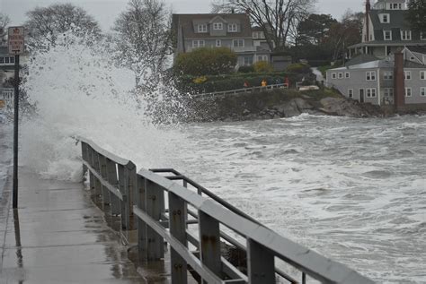 File:Flooding in Marblehead Massachusetts caused by Hurricane Sandy.jpg ...