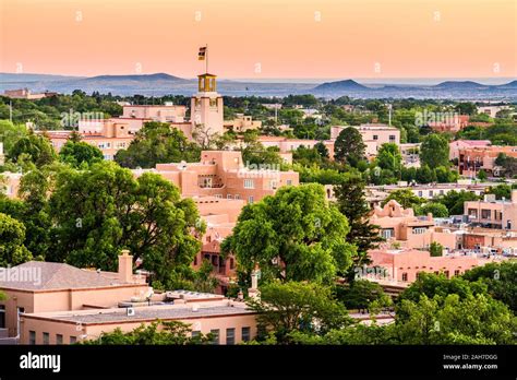 Santa Fe, New Mexico, USA downtown skyline at dusk Stock Photo - Alamy