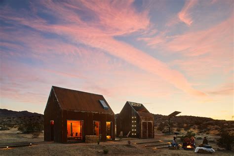 Tiny House Desert Cabin Rentals Photos | Apartment Therapy