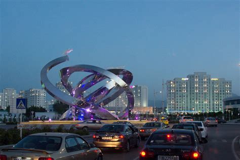 Ashgabat Travel Guide - Tours, Attractions and Things To Do