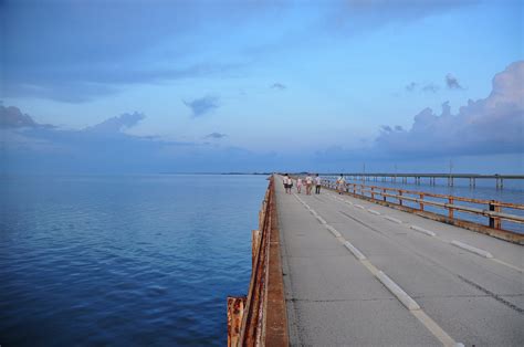 Max... On the Road: Seven Mile Bridge - My Favorite Sunset Location