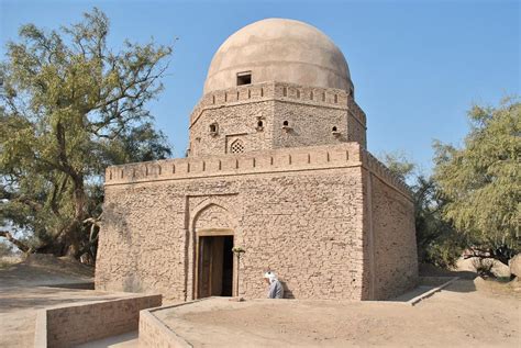 North Tomb (Khalid Waleed), Khanewal, Pakistan