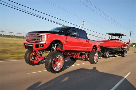 TOP 10 LIFTED TRUCK QUESTIONS - Street Trucks