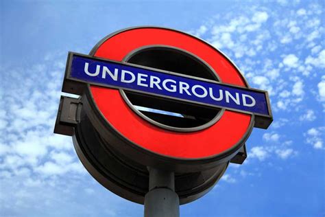 London Underground Logo | Britain Visitor - Travel Guide To Britain