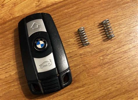 What are these tiny springs for? | Baby BMW Forum