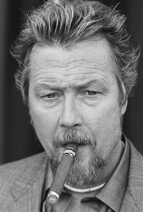 Celebrity Who Smokes Patrick Robert Cigar Smoking Cigars Celebrities ...