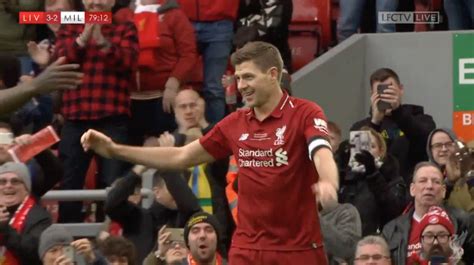 Liverpool vs AC Milan Legends Highlights: Gerrard Wins It Late