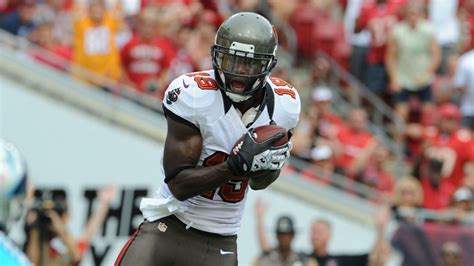 NFL: Mike Williams signs new six-year contract with Tampa Bay Buccaneers | NFL News | Sky Sports