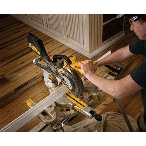 DEWALT Cordless, Miter Saw, 7 1/4 in Blade Dia., Max. Blade Speed 3,750 ...