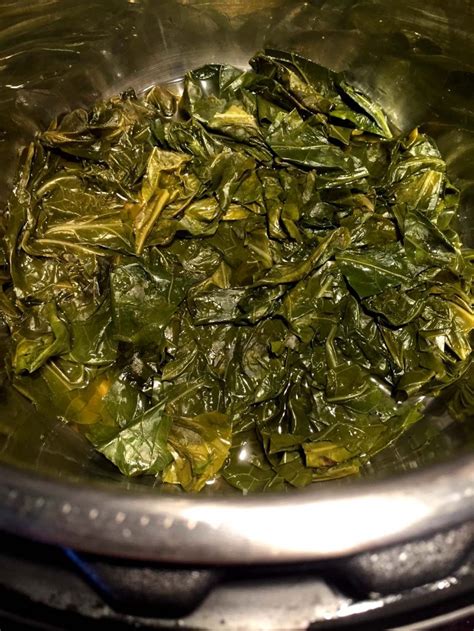 Instant Pot Collard Greens – Melanie Cooks