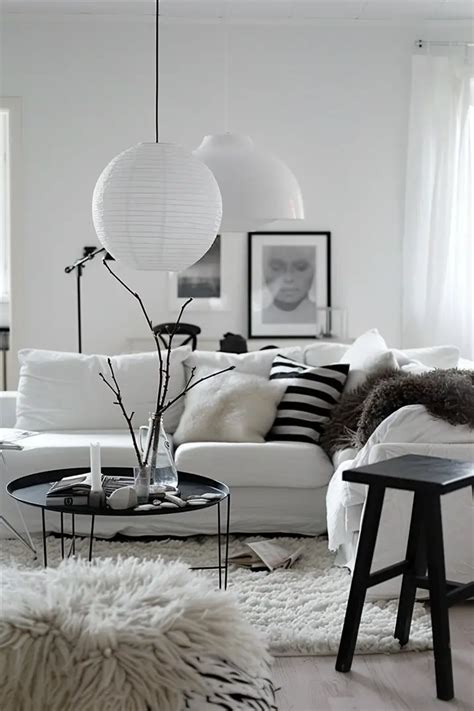 47 Stylish Small Living Room Decor Ideas - DecorWithEva