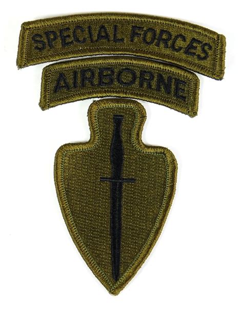 US ARMY SPECIAL OPERATIONS COMMAND AIRBORNE ARMBAND PATCH World military Store-in Sports ...
