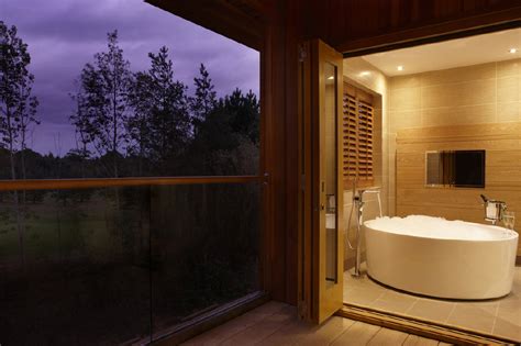 Luxury Spa Break, Center Parcs, Woburn Forest