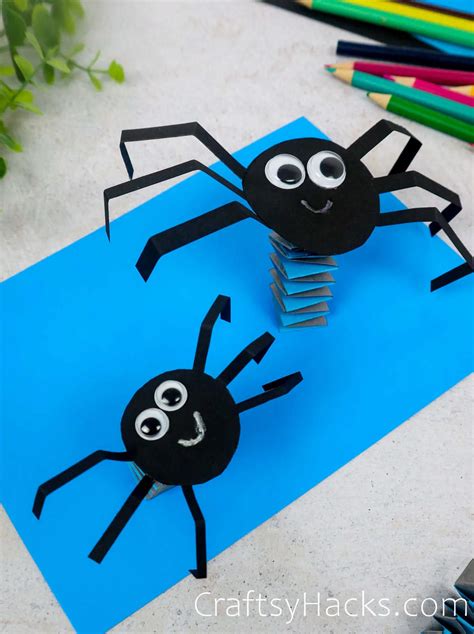 DIY Paper Spider (Step-by-Step) - Craftsy Hacks