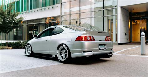 Modern Modified Acura RSX Type S · Free Stock Photo