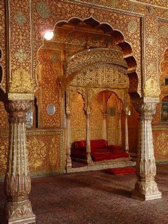 Images and Places, Pictures and Info: agra fort inside