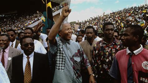 Hace 30 años, la liberación de Nelson Mandela sacudía al mundo entero – Telemundo Area de la ...