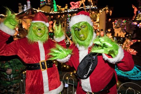 Where to Watch 'How the Grinch Stole Christmas' and 'The Grinch'