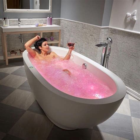 Best Freestanding Bathtubs / Soaking Tubs / 2021 - | Top 10 Cluburb ...