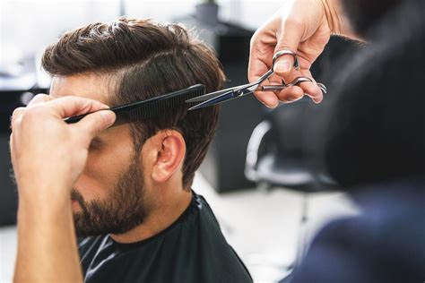 Scissor Fade Haircuts: What They Are & The Best Variations For Men