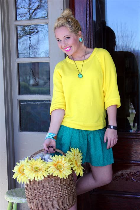 Three Ways to Wear Thursday: Drenched in Yellow | Yellow outfit, Style, How to wear