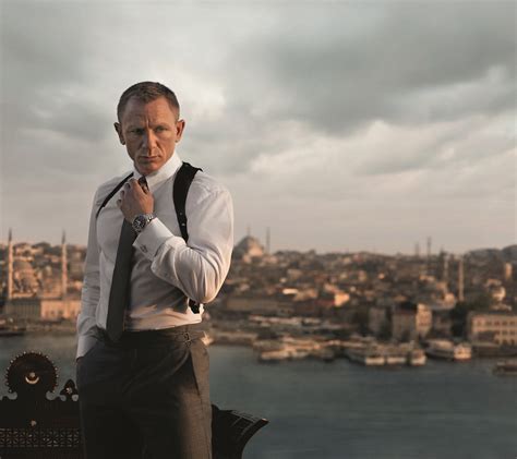 Essential Bond kit - The Omega Seamaster - CLOTHES MAKE THE MAN