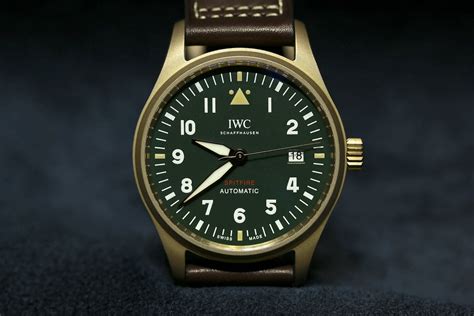 IWC Pilot´s Watch Automatic Spitfire Bronze - WATCHLOUNGE