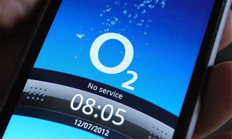 O2 mobile network is back up and running after it CRASHED for two hours | Daily Mail Online