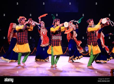 Traditional chhapeli dance hi-res stock photography and images - Alamy