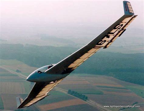 Mitchell Wing U2 ultralight aircraft pictures, Mitchell Wing U2 experimental aircraft images ...