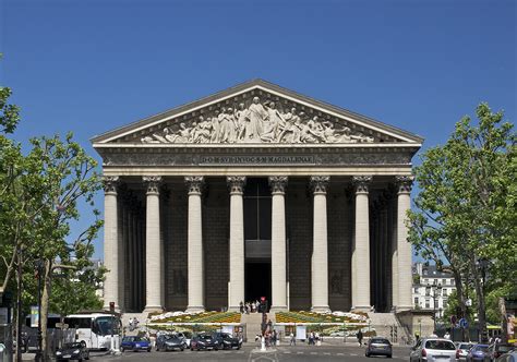 File:Façade fronton madeleine Paris.jpg - Wikimedia Commons