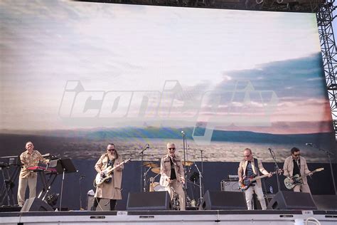 Photo of Modern English performing in 2023. | IconicPix Music Archive