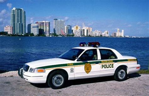 Miami-Dade Police Department. http://policecararchives.org/florida ...