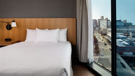 Seaport District Boston Hotel | Hyatt Place Boston Seaport