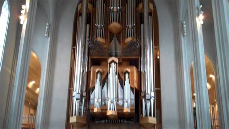 Inside Hallgrimskirkja Church, Iceland - YouTube