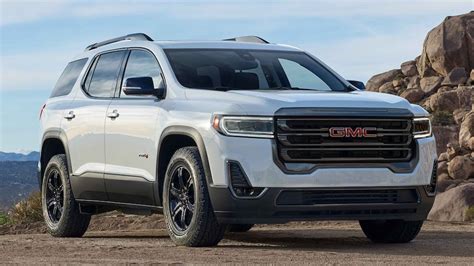 2023 GMC Acadia AT4: Is This a Real Off-Roading Midsize SUV?