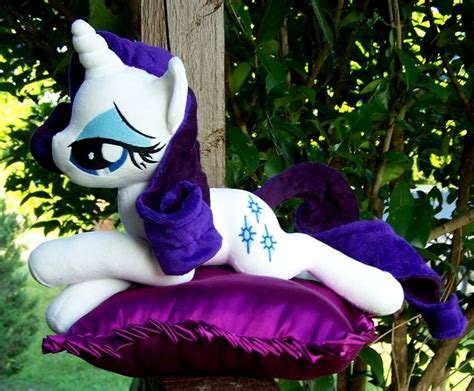 Rarity by Helgafuggly on deviantART | My little pony rarity, Mlp pony, Rarity