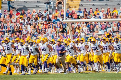 A New Energy: LSU football looks to rebuild this spring after rough ...