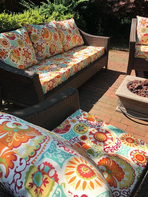 How To Make Your Own Outdoor Cushions